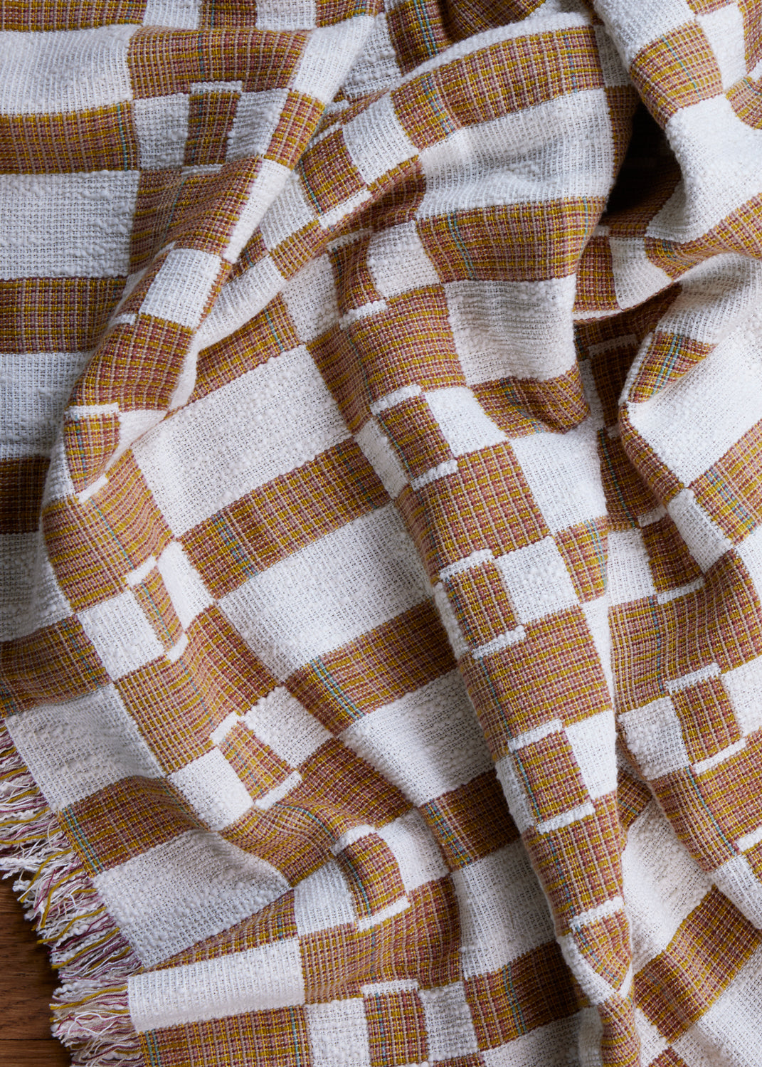 Reggie Bedspread in Apricot