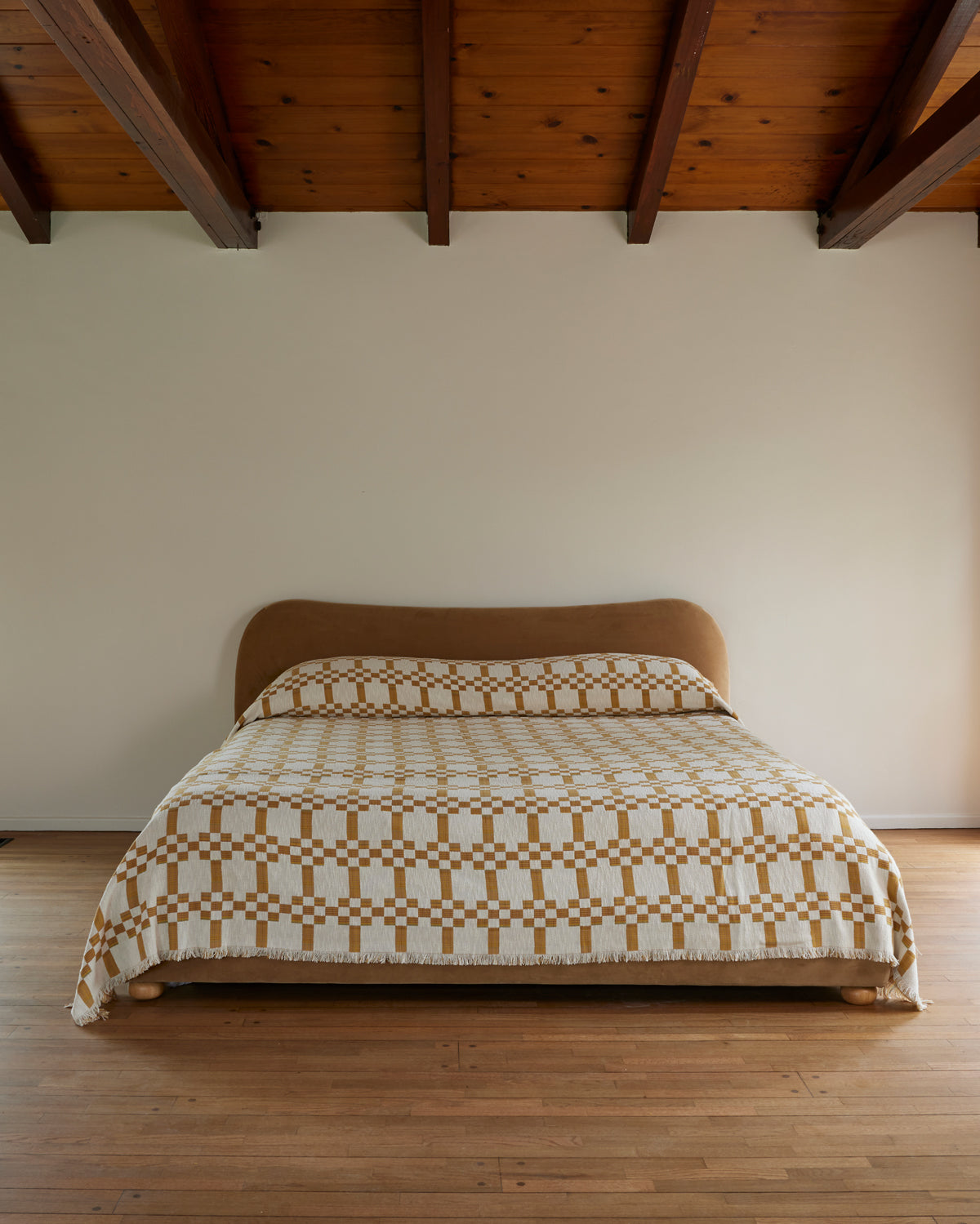 Boone Bedspread in Marigold